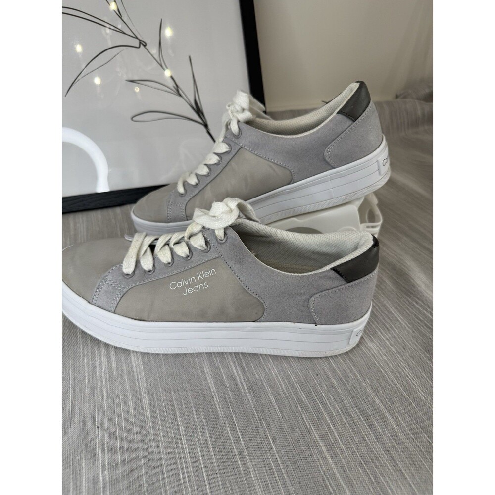 Calvin Klein Briona Trainers WOMENS Tan Gray Lace Up Platform Sneakers SIZE 9